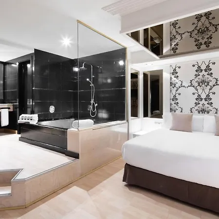 Punt 14 Love hotel Gava