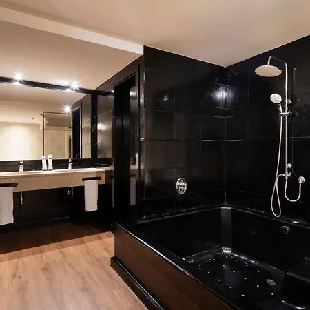 Punt 14 Barcelona Mar Hotel