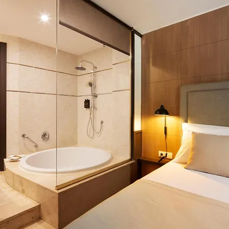 Punt 14 Barcelona Mar Hotel Gavà