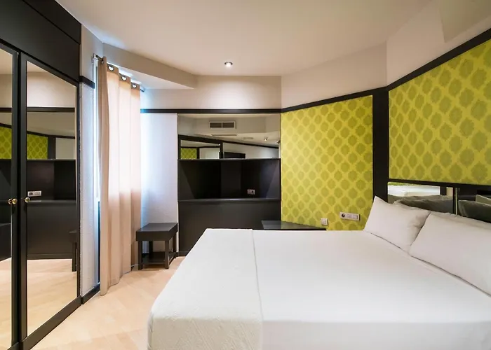 Punt 14 Hotel Gavà