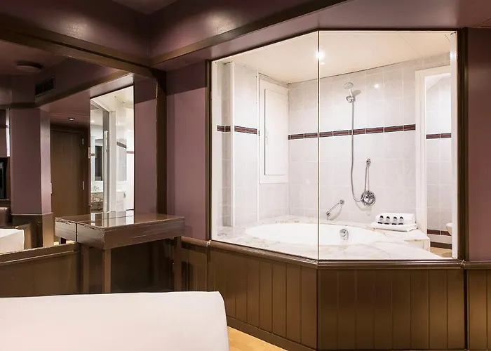Hotel Punt 14 *